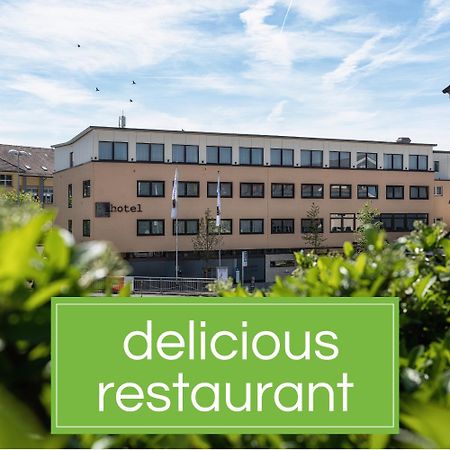 B-Smart Hotel Schoenenwerd Aarau Exteriör bild