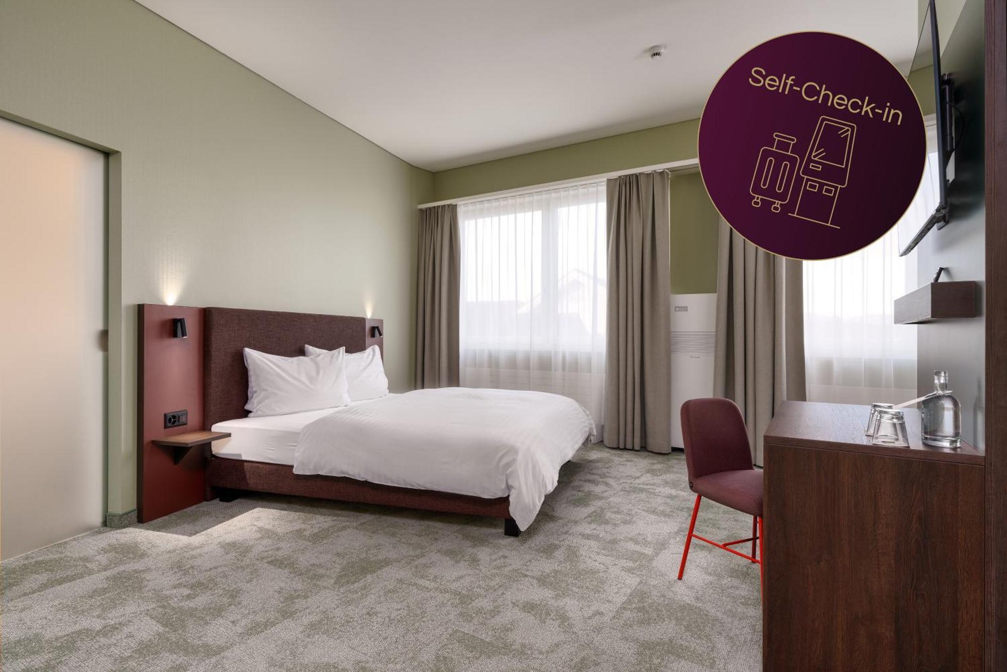 B-Smart Hotel Schoenenwerd Aarau Exteriör bild